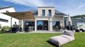1765 -High-End Wohnhaus mit Einliegerwohnung für gehobene Ansprüche!
