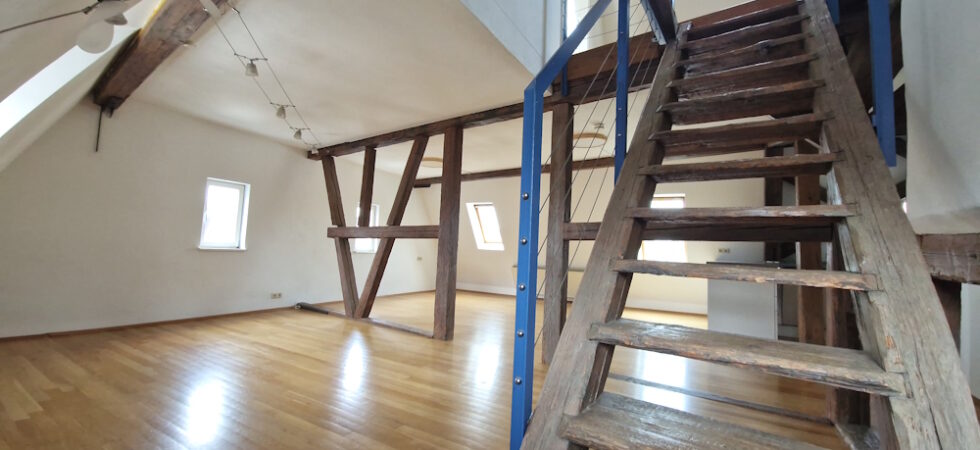 1771 – Kulturdenkmal! Fachwerkliebe! Einzigartige Maisonette direkt in der Kernstadt!