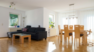 1811 – Lichtdurchflutete 3,5-Zi.-Wohnung mit Südbalkon in Bestlage am Schönbuchrand!