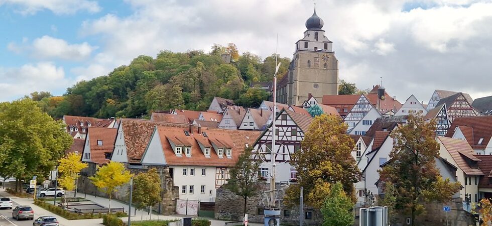 1840 – City Life direkt in Herrenberg! Gemütliche 3 Zi.-WHG im Stadtkern! S-Bahn! Kein Balkon!