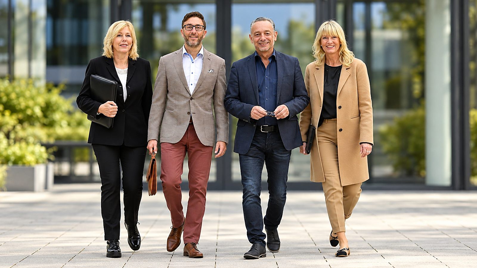 Das Team von Steffen Meyer Immobilien: Iris Rother, Steffen Meyer, Siegfried Betz und Elke Bäumel